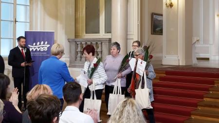 Priznanje za posebne dosežke za naj prostovoljski projekt so dobile prostovoljke društva Koroški medgen (4)
